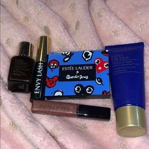 Estée Lauder minis gift set